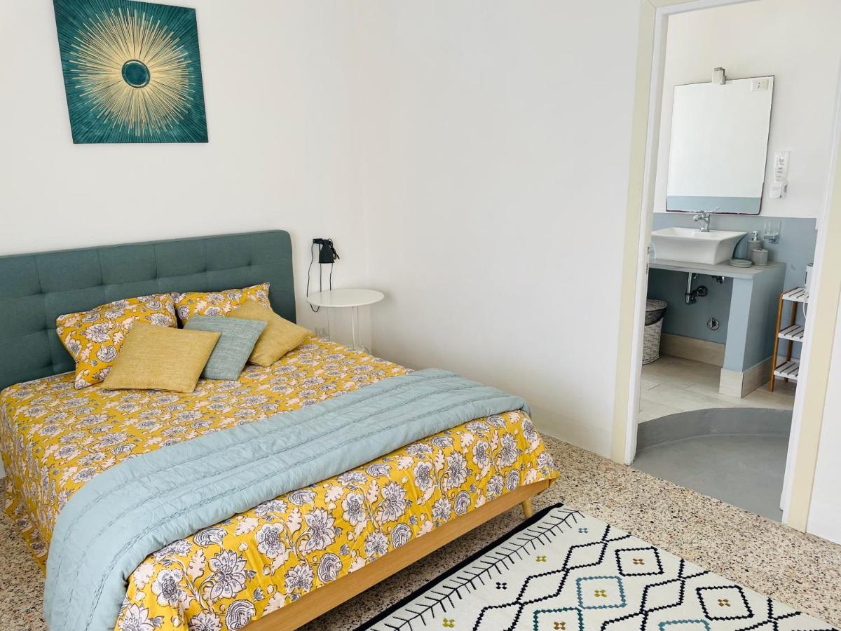 La Guardiania Bed & Breakfast Sabaudia Exterior foto